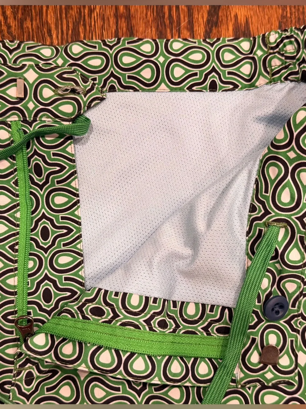 Fair Harbor Swim. Green & Black Patterned Men’s Swim Trunks. Size 32 Waist.